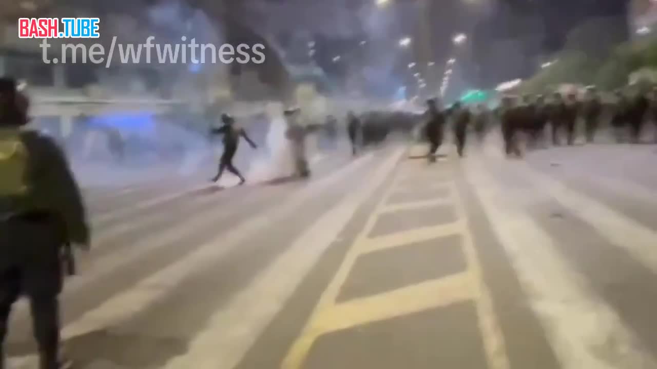  Протесты и столкновения с полицией охватили уже около полусотни городов Перу