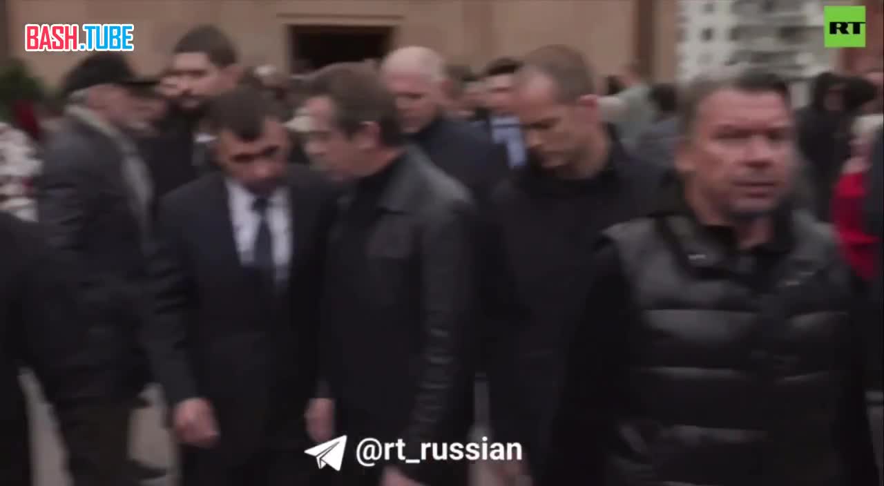  Владимир Машков и Денис Пушилин простились с Тиграном Кеосаяном