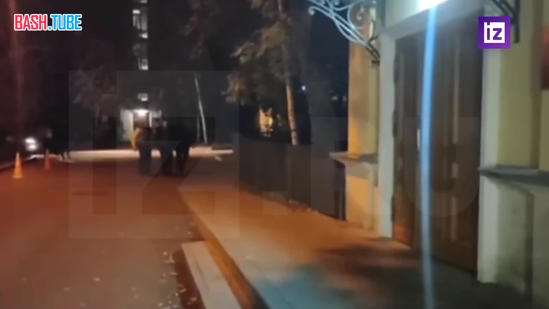  Экс-депутата Мосгордумы Максима Круглова доставили в СК в Москве, сообщил корреспондент «Известий»