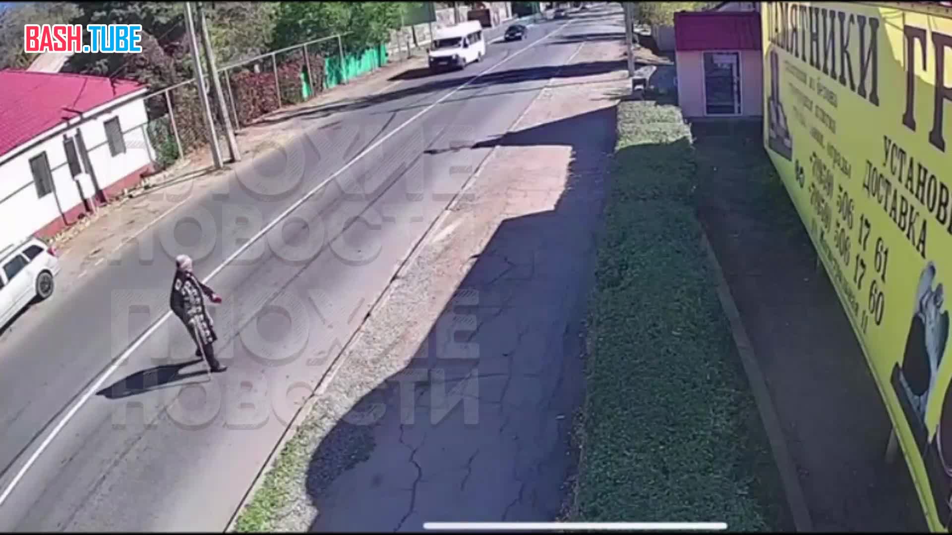  В ЛНР бабушка упала под колеса автобуса: ее голова лопнула, а мозги размазались по дороге