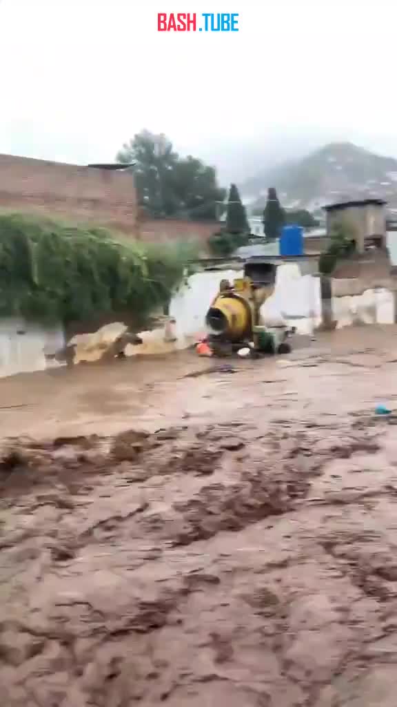  Одно из сильнейших наводнений в современной истории произошло в раздираемом гражданской войной Судане