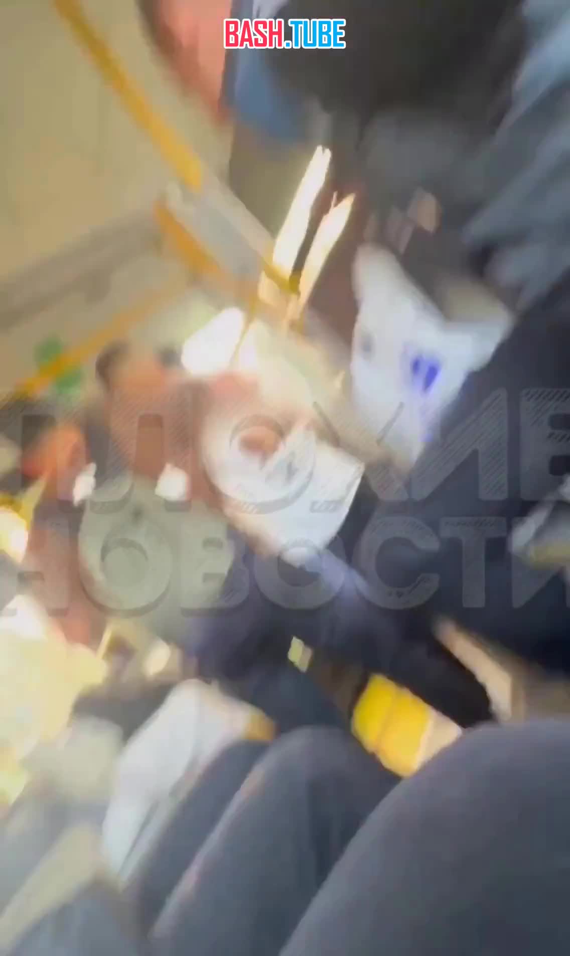  В Беларуси мигранты в общественном транспорте напали на местного жителя, который сделал им замечание за безбилетный проезд