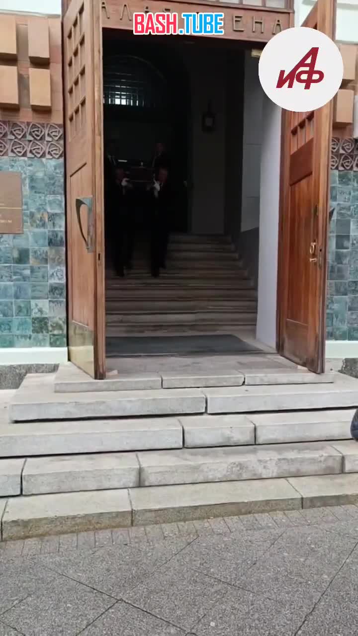  Сегодня простились с народной артисткой России Ниной Гуляевой