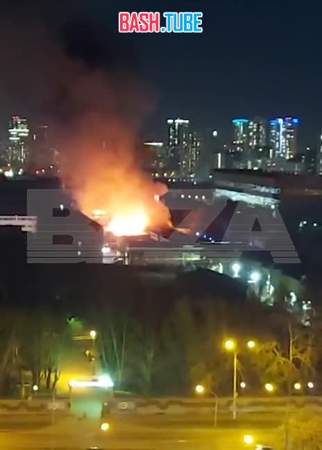  Мощный пожар на турбинном заводе в Екатеринбурге - предварительно возгорание началось в инструментальном цехе