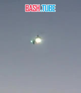  Вертолет рухнул на автостраду в Сакраменто, по меньшей мере три человека пострадали