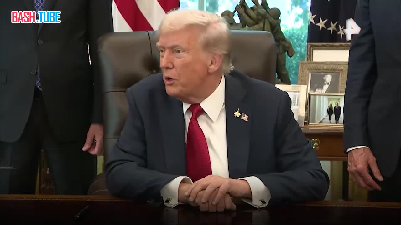  Трамп посоветовал экоактивистке Грете Тунберг обратиться к врачу