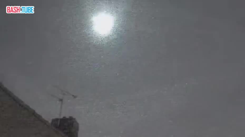  Зеленый огненный шар пронесся над британским городом Ноттингем