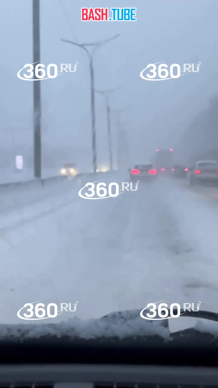  «Уже не растает»: 9 октября снегопад накрыл Новосибирск