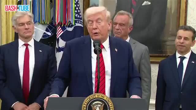  Трамп прокомментировал присуждение Нобелевской премии мира венесуэльскому политику