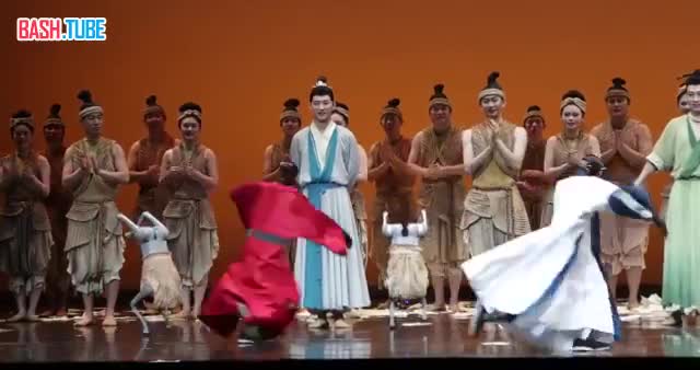  Линейка роботов от Unitree всë чаще мелькает в театрализированых представлениях в Китае