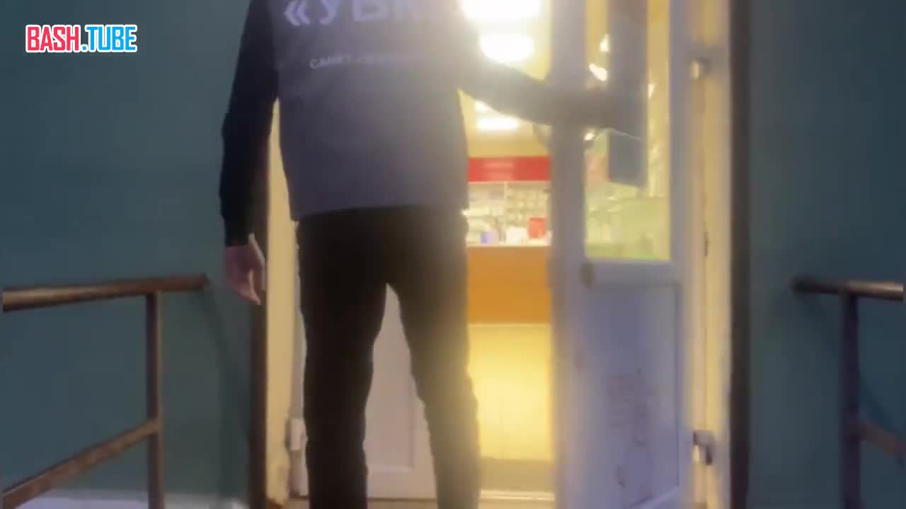  В Питере работница салона сотовой связи продавала имена и номера абонентов украинским кураторам