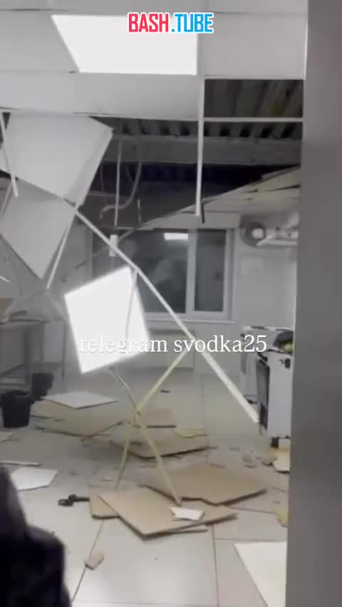  Во Владивостоке на кампусе ДВФУ у студентов разорвало казан во время приготовления еды и сильно разнесло помещение