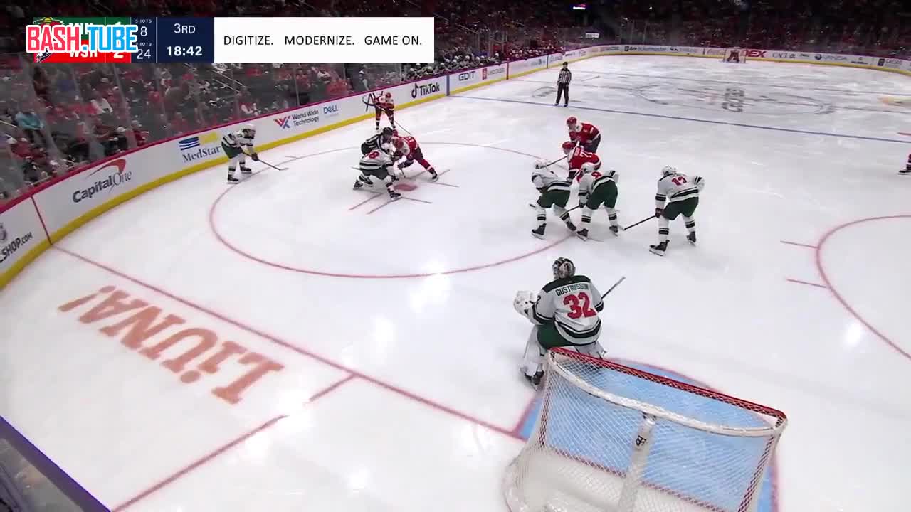  Овечкин забил 898-й гол и обновил исторический рекорд НХЛ