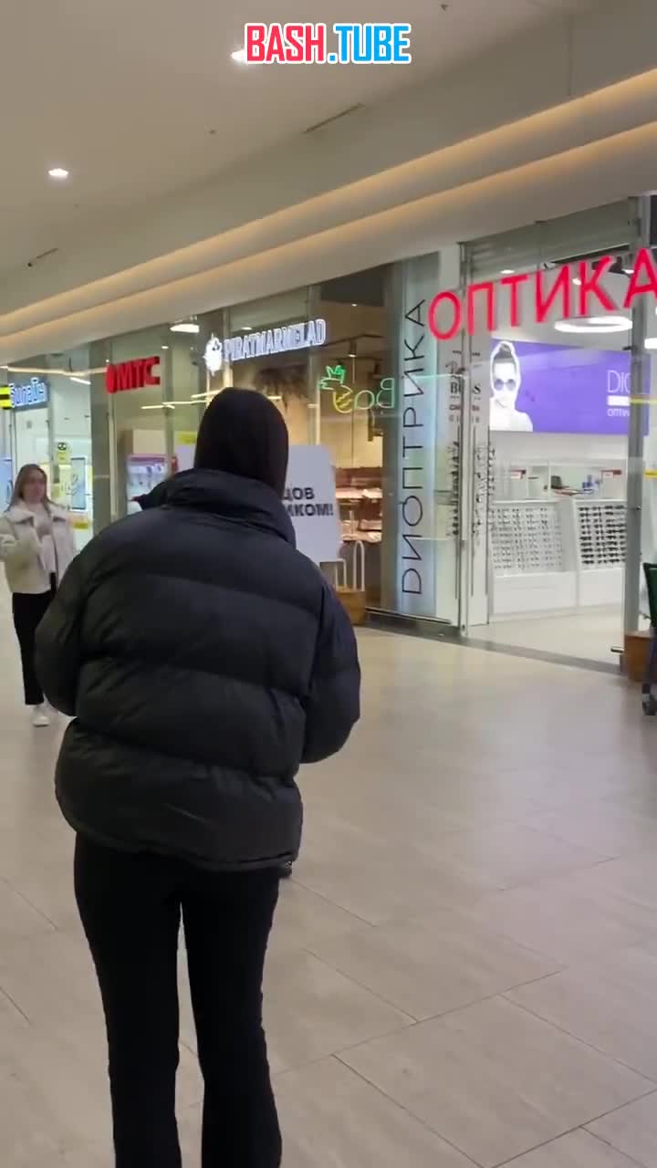  Малыш в костюме «бати» поздравил всех причастных с праздником в Хабаровске