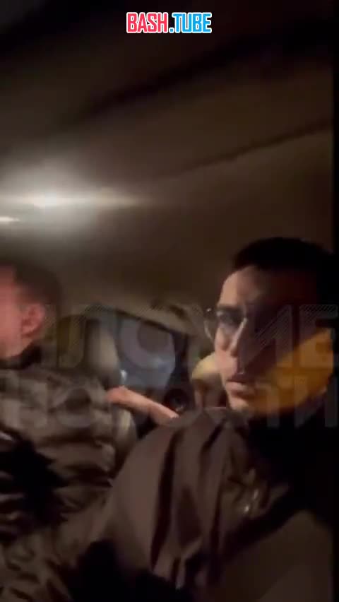  В Питере буйный пассажир с кулаками набросился на таксиста, которому не понравился «его тон»