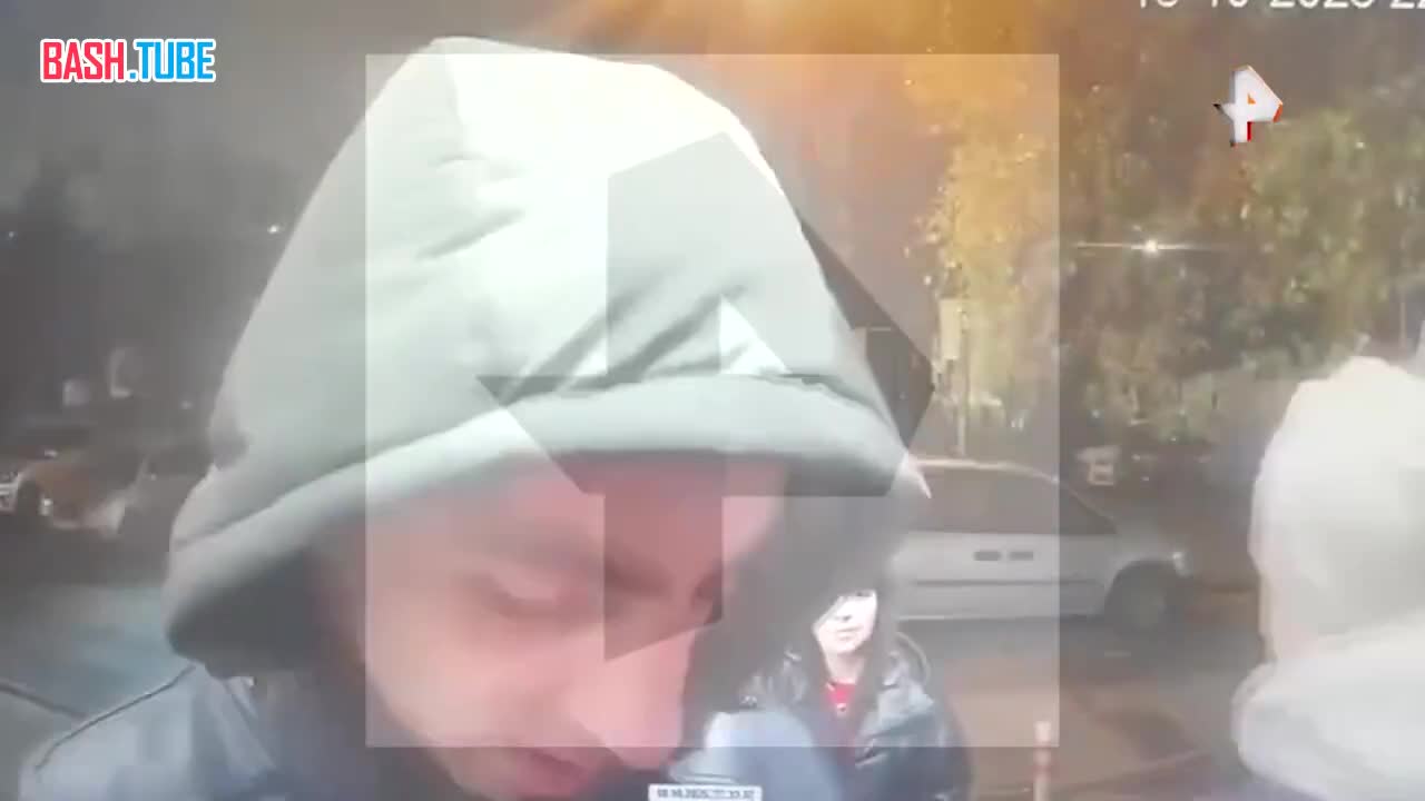  Убийца, зарезавший режиссера и оператора Сергея Политика около его дома в Москве, попал на камеры видеонаблюдения