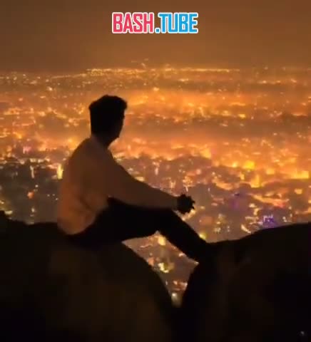  Вид на город Джайпур в Индии во время праздника Дивали вчера вечером