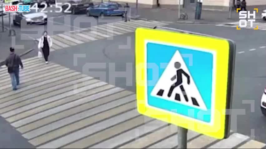  Публикуем момент конфликта с футбольным судьёй Захаровым на казанской «зебре»