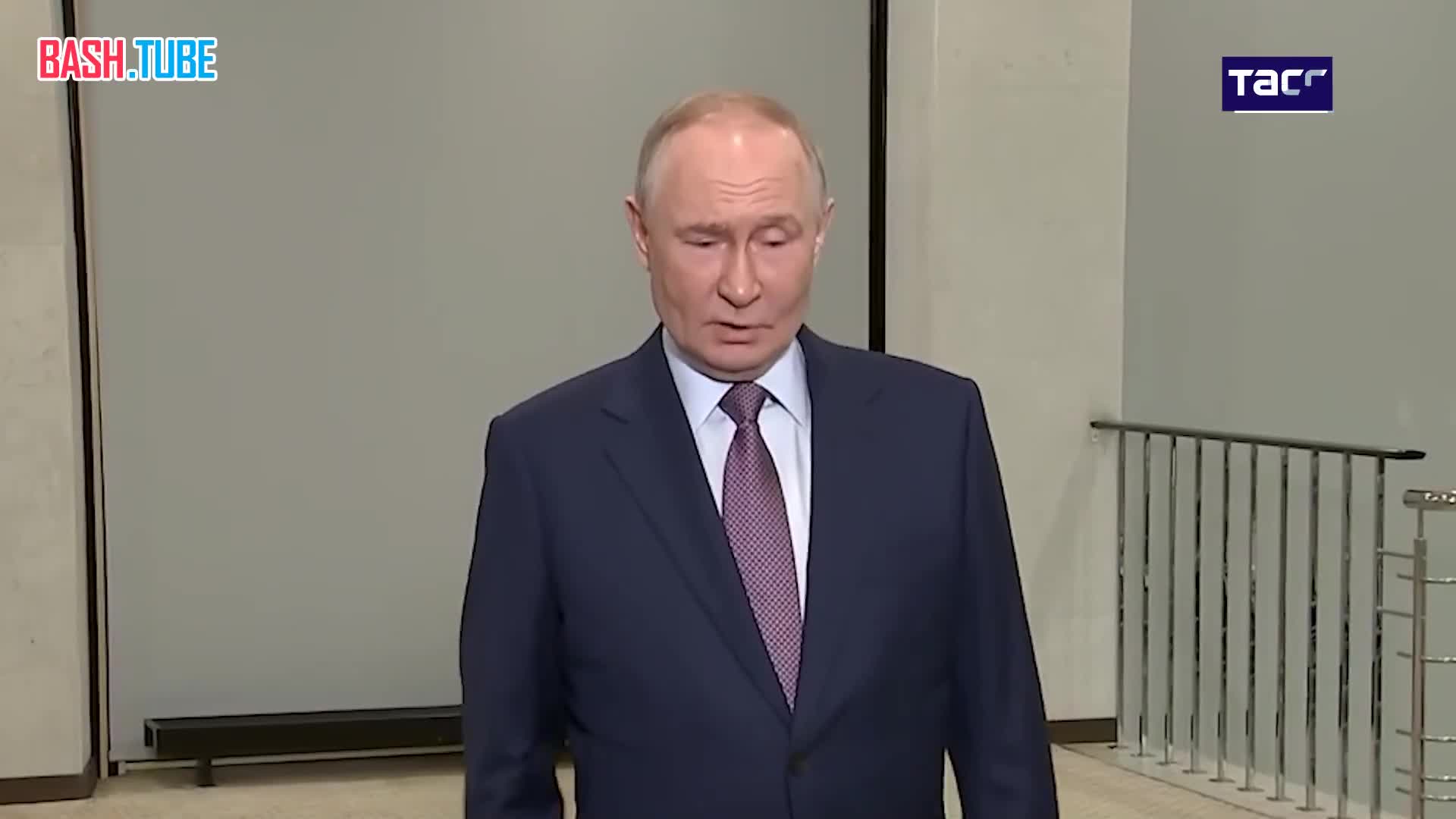  Владимир Путин ответил на вопрос о санкциях Запада против поставки в Россию унитазов