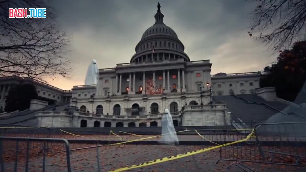  Белый дом в Хэллоуин опубликовал видео с «призраками-демократами»