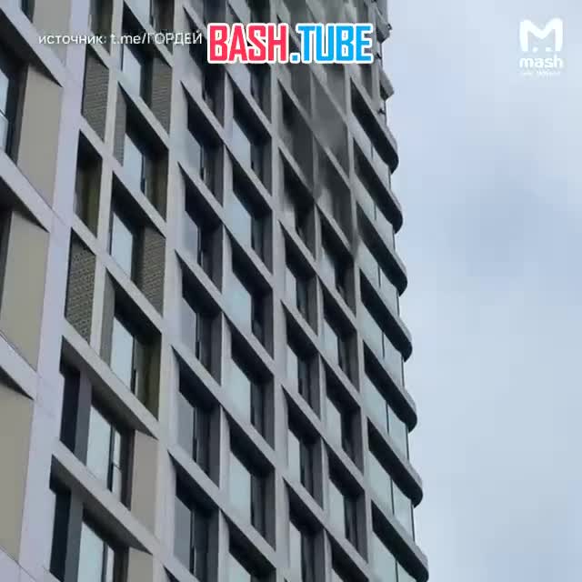  Строитель в Питере решил сделать шашлык прямо посреди квартиры, в которой делал ремонт, - и уснул