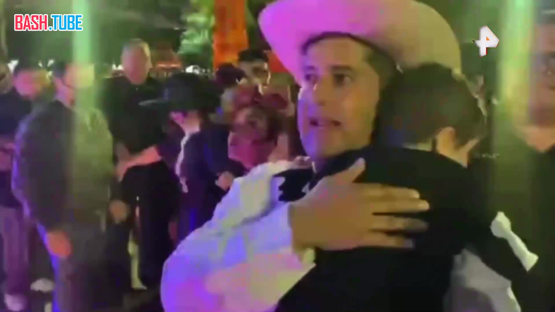  В Мексике во время празднования Дня мёртвых убит мэр города Уруапан Карлос Мансо