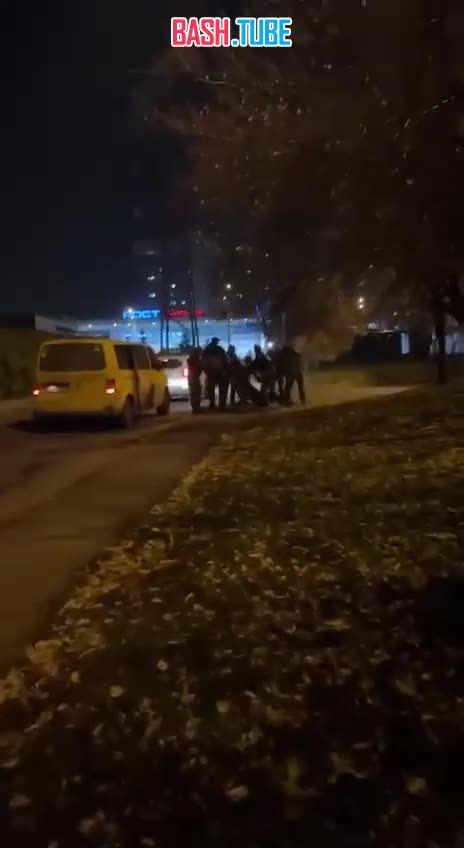  ТЦКашники закинули в бусик жителя Харькова прямо как мешок, взяв его за руки и ноги