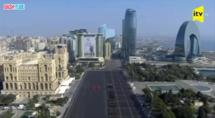  В Баку прямо сейчас на центральной улице проходит Парад Победы приуроченный к победе над Арменией в 2020 году