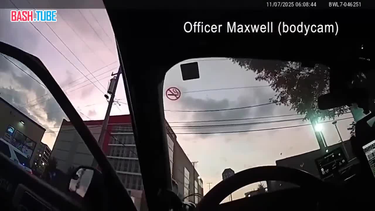  Американские полицейские расстреляли парня, пригрозившего им пистолетом из пальцев