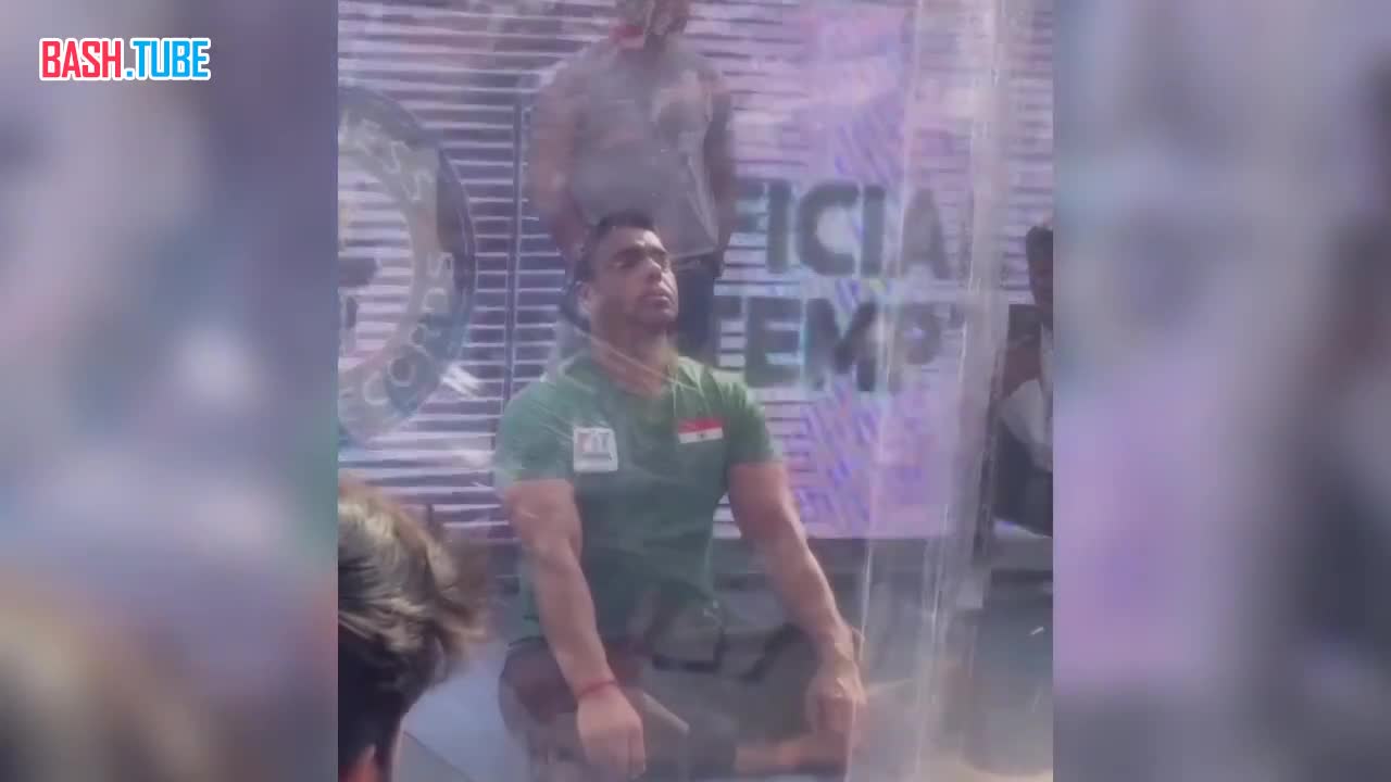  Индийский атлет Рохташ Чаудхари побил рекорд Гиннесса, отжавшись 847 раз