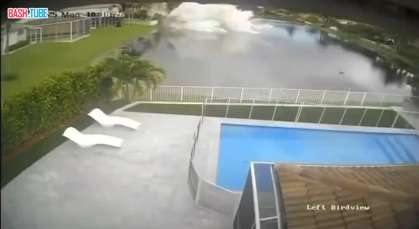  Легкомоторный самолет, летевший на Ямайку с гумпомощью, потерпел крушение в штате Флорида