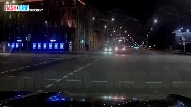  Внезапный забег от булгаковской Маргариты на Московском проспекте - без метлы и одежды, но с отличной спортивной подготовкой