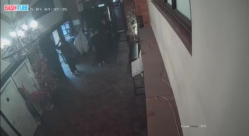  В подмосковном клубе охранники жестоко избили 18-летнего баскетболиста и двоих его друзей