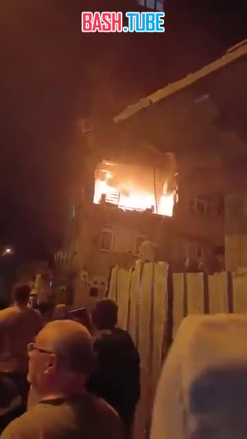  Взрыв произошел в одном из районов Стамбула, сообщает Takvim