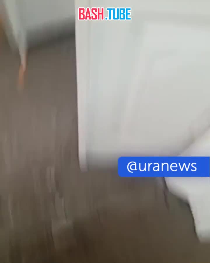  В Новосибирске в детской больнице обрушился потолок