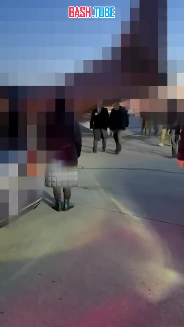  Опубликовано крайне размытое видео прибытия украинской делегации в Швейцарию для переговоров