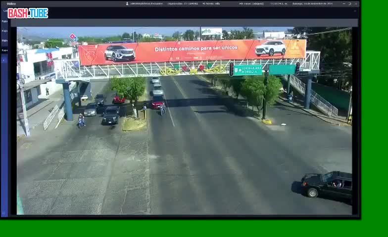  Жёсткая авария с участием полицейского автомобиля в Мексике