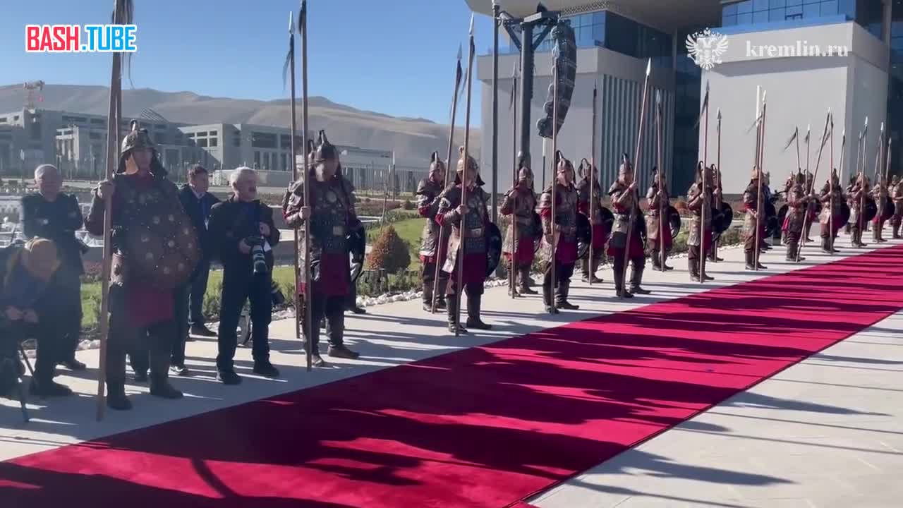  В резиденции «Ынтымак Ордо» в Бишкеке всё готово к встрече Владимира Путина с президентом Киргизии Садыром Жапаровым