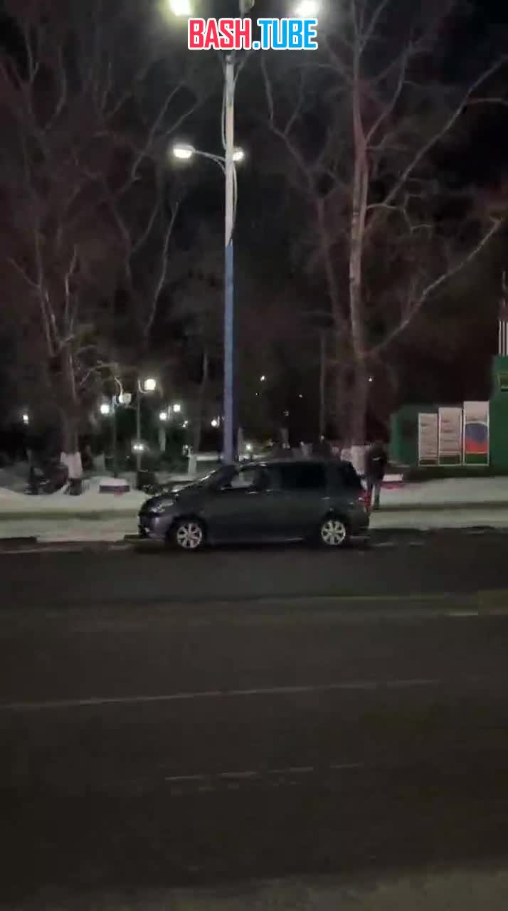  Школьник сел на лицо памятника Вежливому солдату в Амурской области