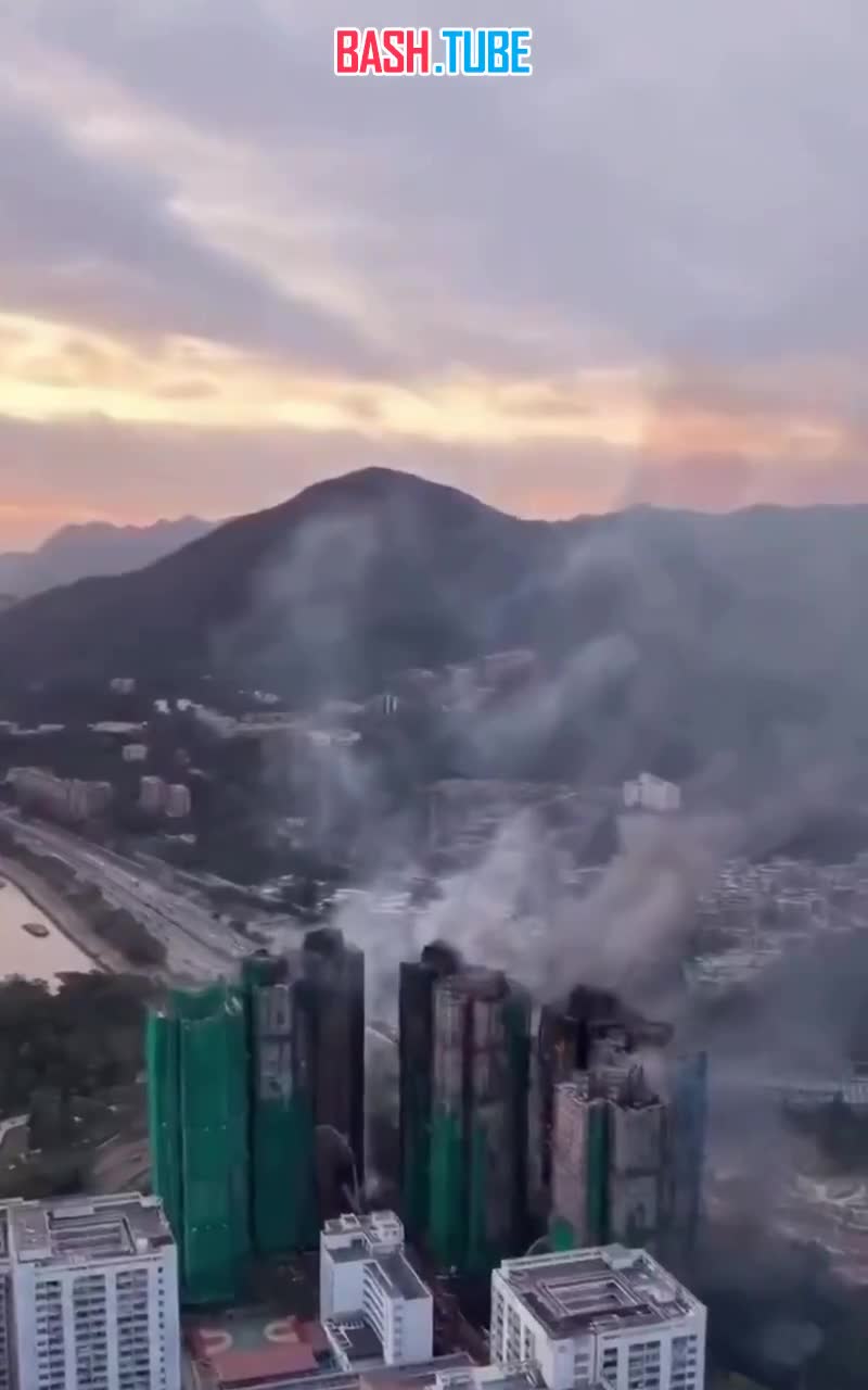  Число погибших во время пожара в жилом комплексе в Гонконге возросло до 65, - South China Morning Post