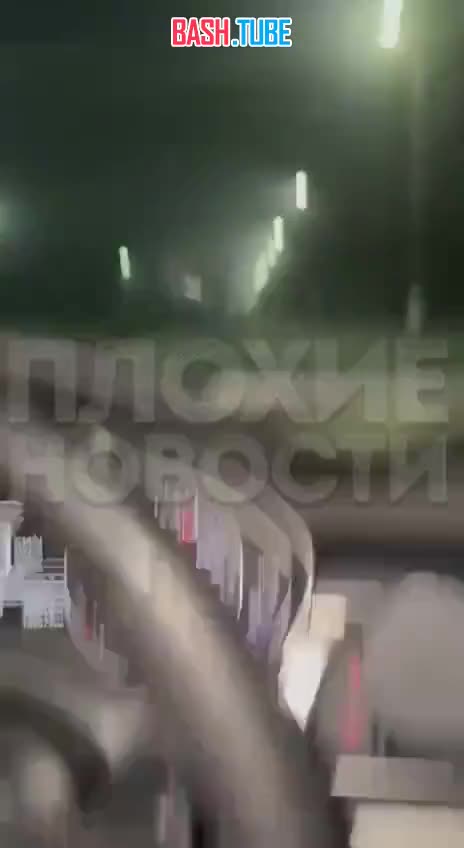  В Донецке мажор, разогнавшись до 220 км/ч на дорогом автомобиле, влетел в столб и разбился