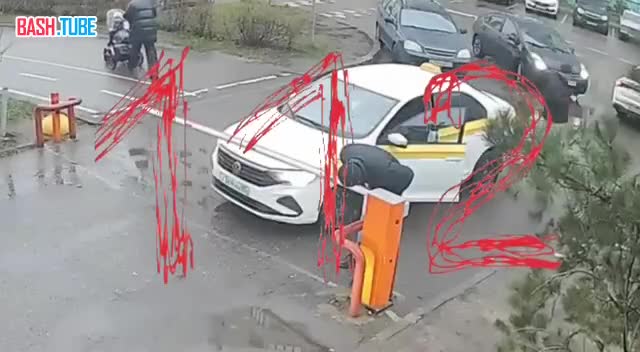  В Красногорске водитель такси сам себе разрешил въезд