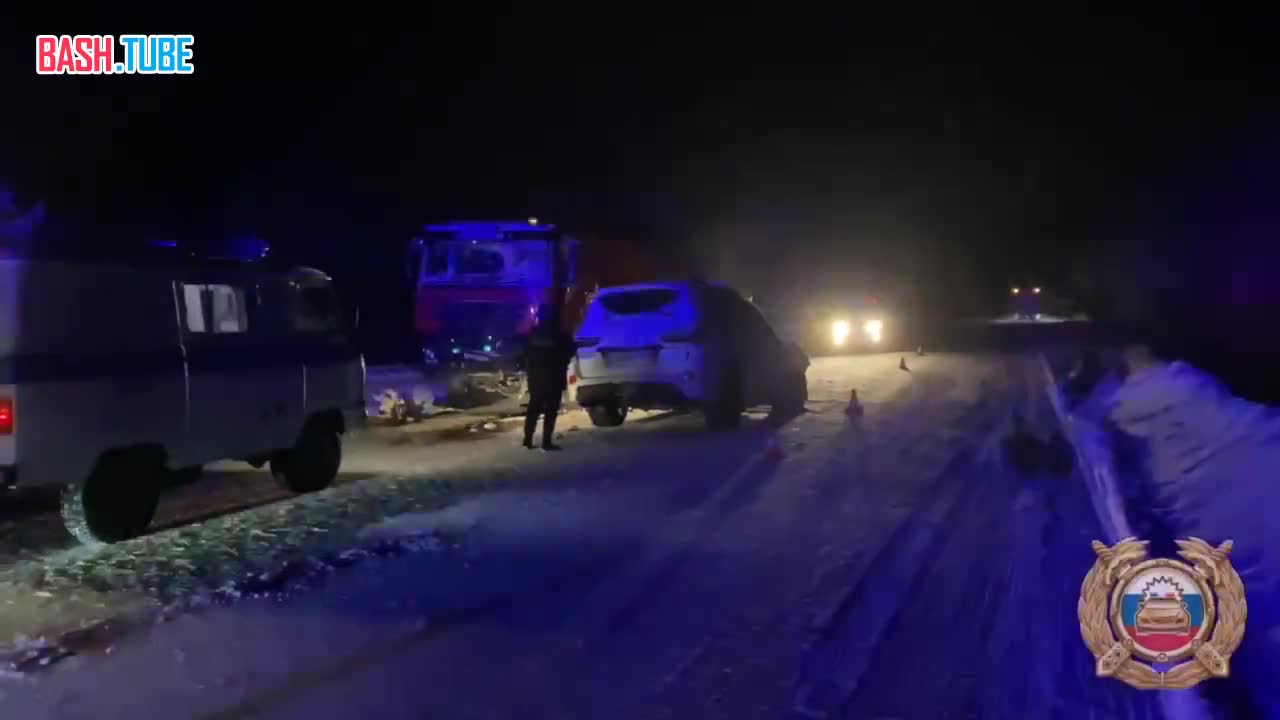  «Лексус» влетел в тягач на трассе в Иркутской области - иномарке разворотило кузов, погибли два человека