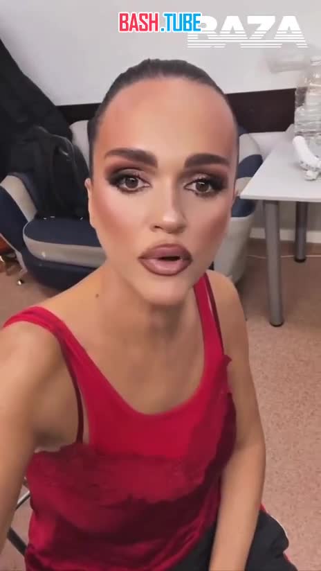  Певица Слава разнесла Ларису Долину