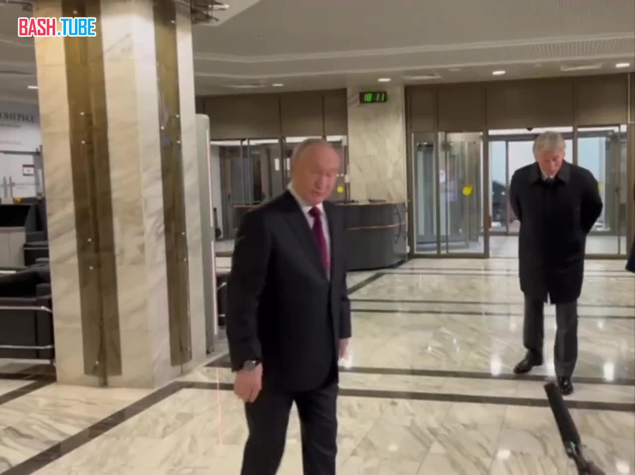  Путин уехал в Кремль на встречу с Уиткоффом