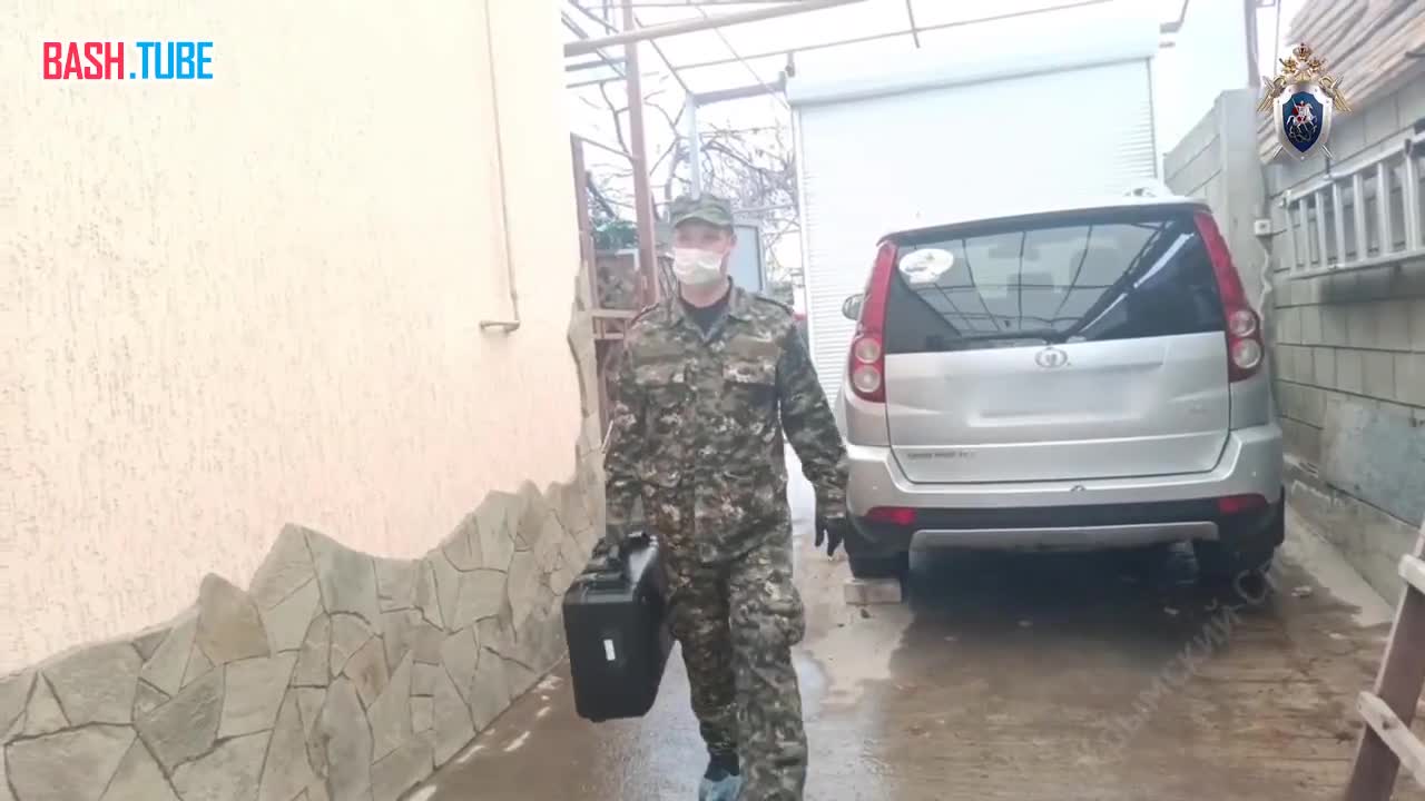  Мужчина зарубил топором 12-летнего племянника, ранил его мать и младшего брата в Симферополе