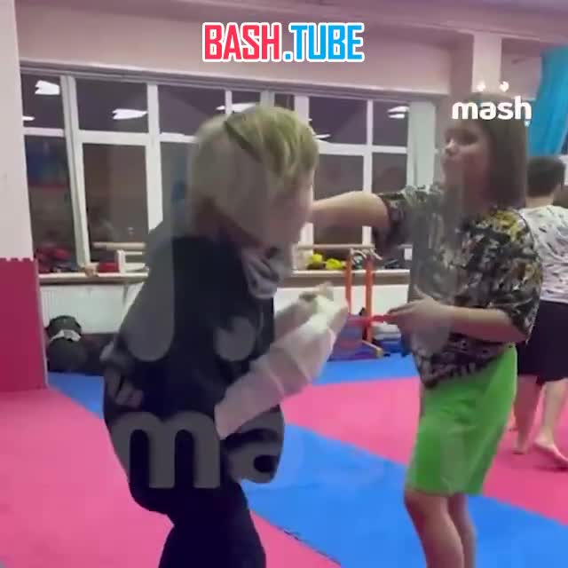  Мальчик, которому оторвало пальцы миной-ловушкой в Красногорске, вышел на первую тренировку после выписки из больницы