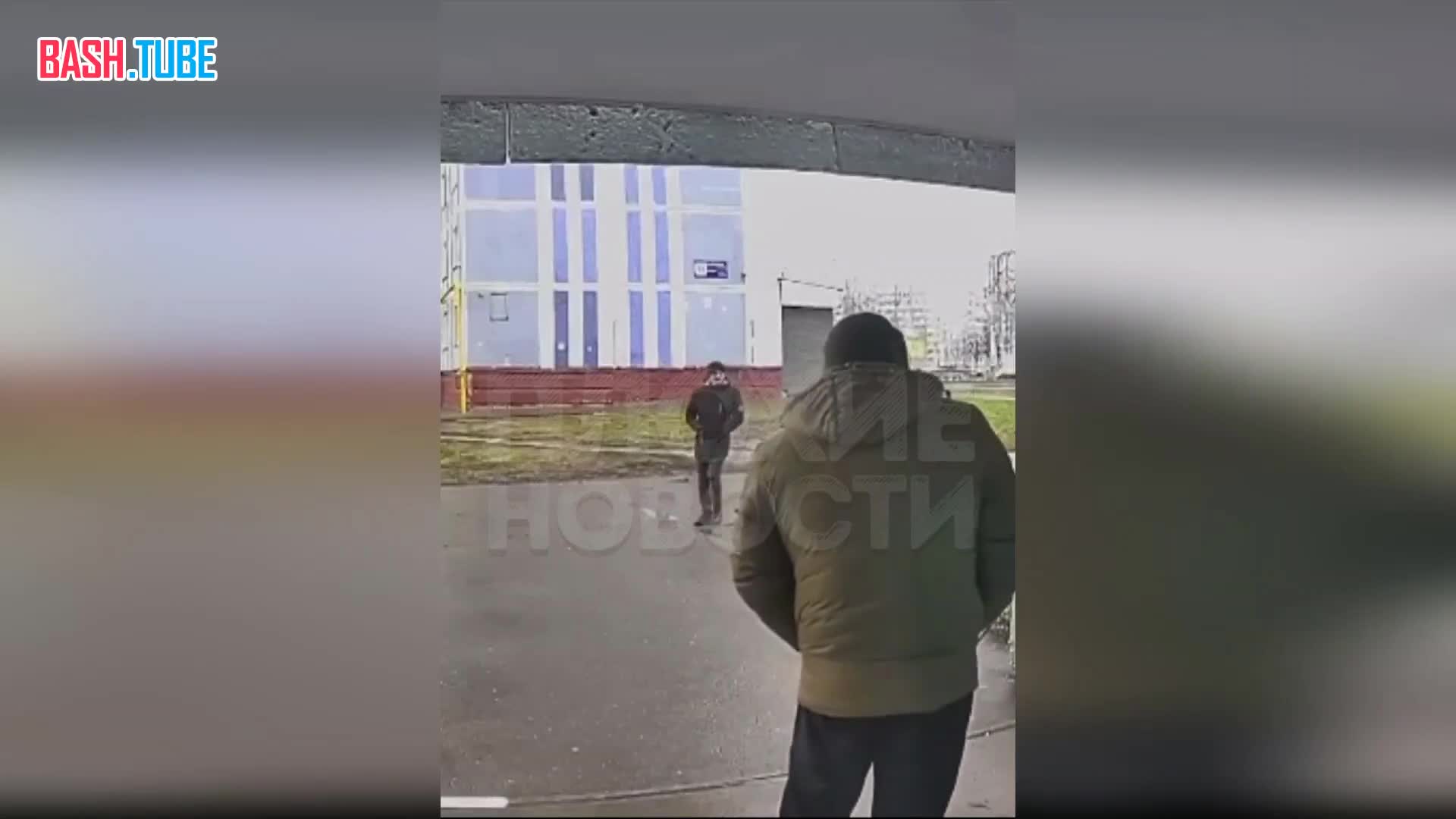  В Татарстане пьяный неадекват едва не зарезал мужчину, который оскорбил его в магазине