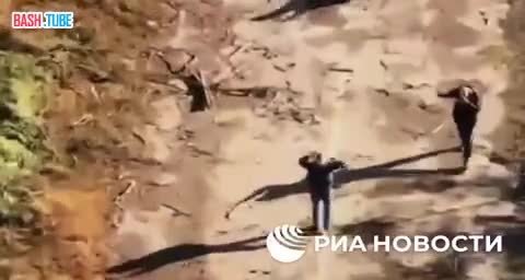  При попытке эвакуации из Красноармейска в сторону российских позиций произошёл обстрел группы мирных жителей