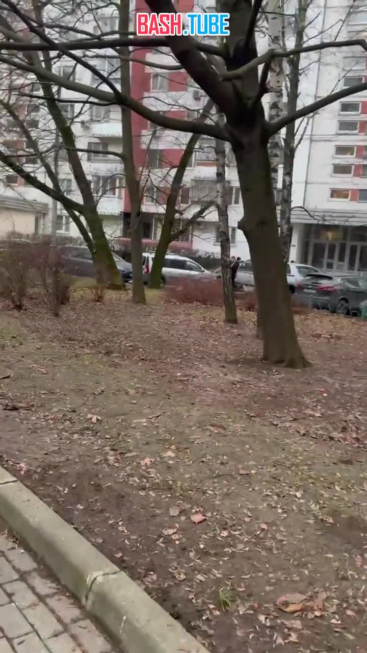  Утром на Мичуринском проспекте в Москве неизвестные устроили перестрелку